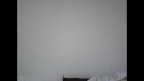 Snapshot of mann67 chatting on 12-15-25, 11:36 mann67 online show from 12-15-25, 11:36