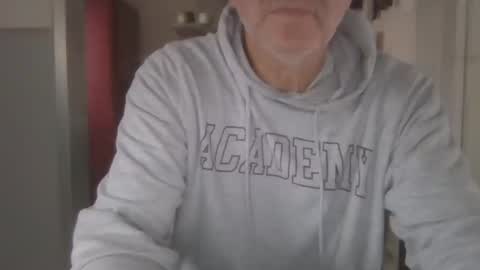 Snapshot of manngrossbite chatting on 01-05-25, 03:13 manngrossbite online show from 01-05-25, 03:13