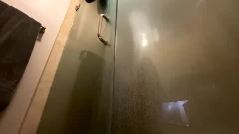 Snapshot of manny764065 chatting on 09-17-25, 12:56 manny764065 online show from 09-17-25, 12:56