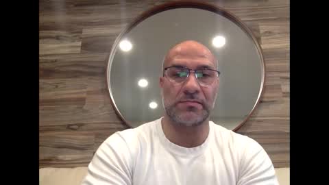 Snapshot of manny77977 chatting on 01-09-25, 09:26 david 77977 online show from 01-09-25, 09:26