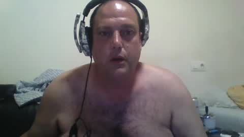 Snapshot of manolo123456676137 chatting on 03-09-25, 03:32 manolo123456676137 online show from 03-09-25, 03:32
