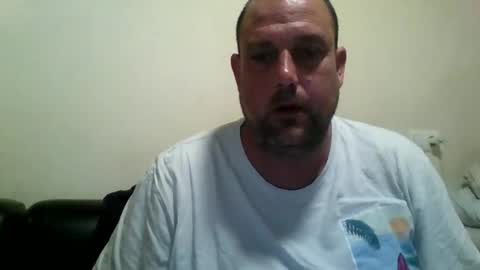 Snapshot of manolo123456676137 chatting on 02-13-26, 11:01 manolo123456676137 online show from 02-13-26, 11:01