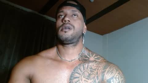 Snapshot of manolofitt chatting on 05-01-26, 06:56 Manolo online show from 05-01-26, 06:56