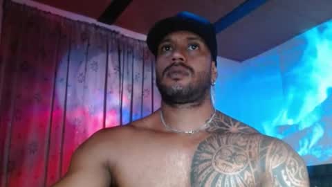 Snapshot of manolofitt chatting on 05-11-26, 06:49 Manolo online show from 05-11-26, 06:49