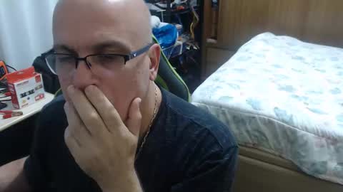 manotcheblu online show from 04-05-26, 10:07