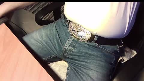 Snapshot of manswed chatting on 12-13-24, 10:41 manswed online show from 12-13-24, 10:41