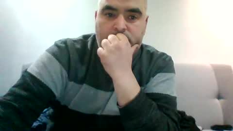 marine lopez online show from 12-21-24, 08:28