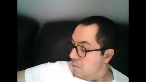 manu5933 online show from 01-04-25, 12:49