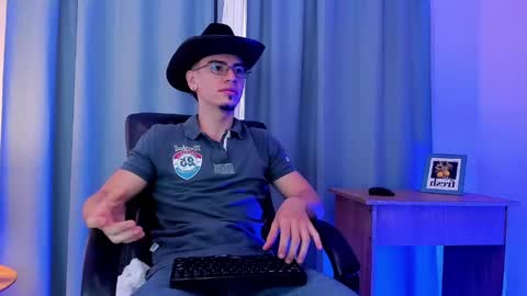 manu online show from 05-10-26, 12:43