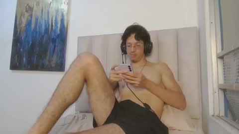 Manuel online show from 05-25-26, 12:49