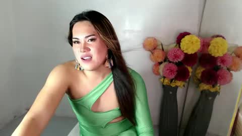 Snapshot of manualrein19 chatting on 12-16-24, 05:54 rein online show from 12-16-24, 05:54