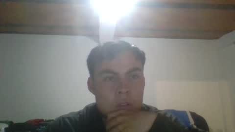 Snapshot of manuel9810 chatting on 03-19-26, 04:38 manuel9810 online show from 03-19-26, 04:38