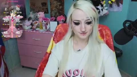 Snapshot of manuela_unicorn chatting on 06-10-26, 09:03 Manuela online show from 06-10-26, 09:03