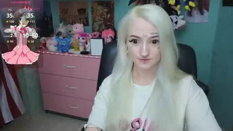 Snapshot of manuela_unicorn chatting on 06-16-26, 07:38 Manuela online show from 06-16-26, 07:38