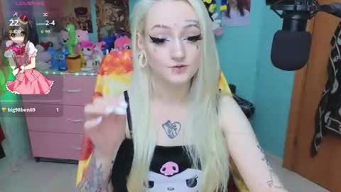 Snapshot of manuela_unicorn chatting on 07-08-26, 04:22 Manuela online show from 07-08-26, 04:22