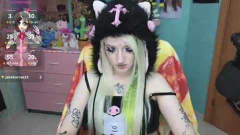 Snapshot of manuela_unicorn chatting on 07-15-26, 08:14 Manuela online show from 07-15-26, 08:14
