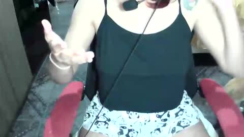 Manu Escarlate online show from 09-25-25, 05:33