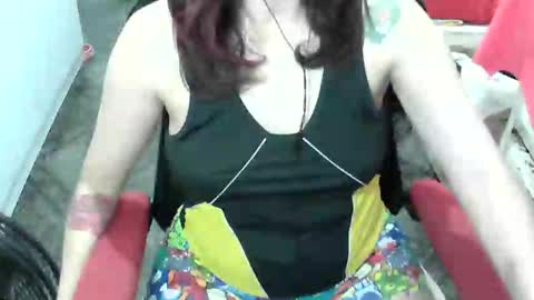 Manu Escarlate online show from 03-06-26, 05:04