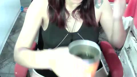 Manu Escarlate online show from 03-15-26, 07:47