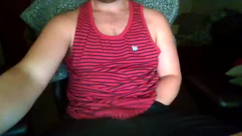 Snapshot of manuforever69 chatting on 05-26-26, 11:17 manuforever69 online show from 05-26-26, 11:17