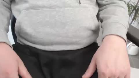 manuherb84 online show from 11-09-25, 09:40