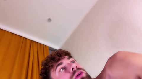 Snapshot of manussa69 chatting on 12-04-24, 01:14 Manussa and Edward online show from 12-04-24, 01:14