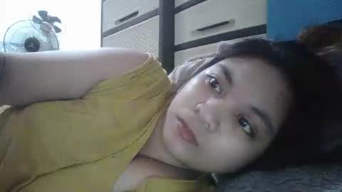 Snapshot of mara2026 chatting on 10-13-25, 04:18 mara2026 online show from 10-13-25, 04:18