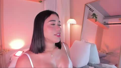 Snapshot of mara_brooks chatting on 06-27-26, 05:40 Mara online show from 06-27-26, 05:40