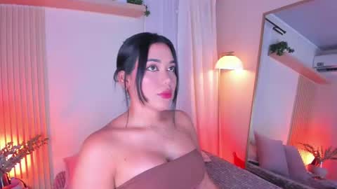 Snapshot of mara_brooks chatting on 07-21-26, 07:05 Mara online show from 07-21-26, 07:05