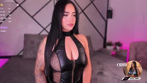 Snapshot of mara_martinez chatting on 09-13-25, 04:23 online show from 09-13-25, 04:23