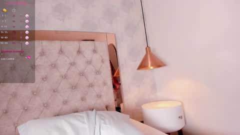 Snapshot of mara_vibe chatting on 03-04-25, 06:29 Mara online show from 03-04-25, 06:29