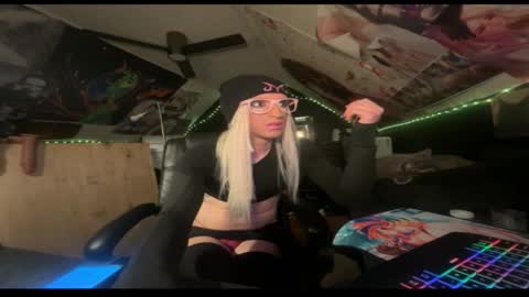 Snapshot of marajadexd chatting on 10-28-25, 10:30 mara jade online show from 10-28-25, 10:30