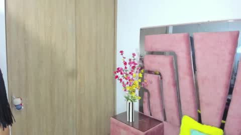 Snapshot of marakarly chatting on 11-27-25, 08:27 Marakarly online show from 11-27-25, 08:27