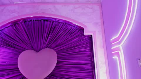 maralinette22 online show from 10-12-25, 10:25