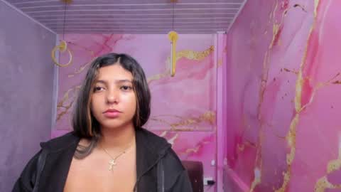 Snapshot of maraluna_ chatting on 06-10-26, 11:20 Maraluna online show from 06-10-26, 11:20