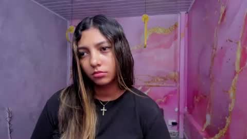 Snapshot of maraluna_ chatting on 07-16-26, 12:22 Maraluna online show from 07-16-26, 12:22