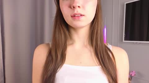 Mary online show from 12-04-25, 03:32