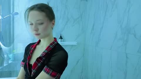 Mary online show from 03-28-26, 05:34