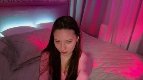 Mary online show from 04-04-26, 03:53