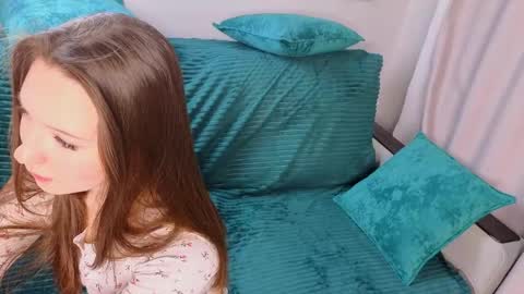 Mary online show from 04-16-26, 07:36