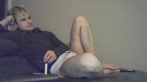 Snapshot of marbay2001 chatting on 03-01-25, 06:43 marbay2001 online show from 03-01-25, 06:43