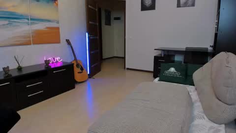 alex marvelxx online show from 02-10-25, 04:25