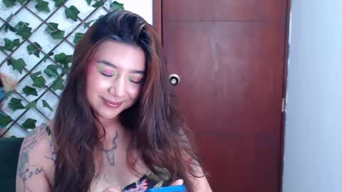 Snapshot of marce_bunny chatting on 05-04-26, 12:50 Marcela online show from 05-04-26, 12:50