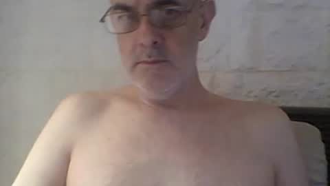 Snapshot of marcekir chatting on 01-13-25, 11:30 marcekir online show from 01-13-25, 11:30