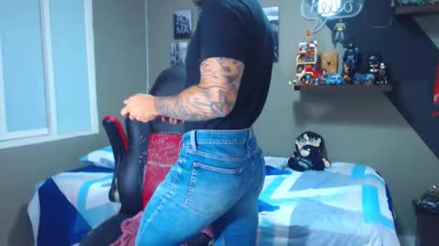 MARCEL online show from 04-11-26, 02:32