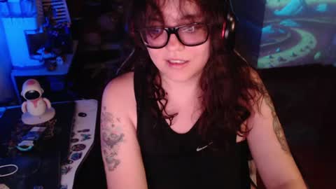 Snapshot of marcela2101s chatting on 06-14-26, 02:24 marcela2101s online show from 06-14-26, 02:24