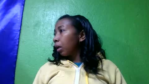 Snapshot of marcela699987 chatting on 06-12-26, 04:55 marcela699987 online show from 06-12-26, 04:55