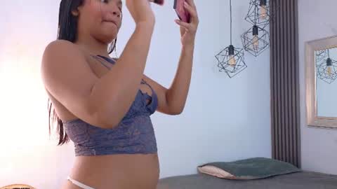 Snapshot of marcela_cepeda chatting on 07-20-26, 08:33 Mar online show from 07-20-26, 08:33