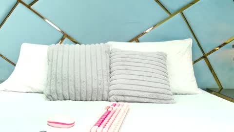 marcela_rojas online show from 10-15-25, 11:32