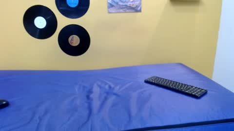 marcelasweet457 online show from 04-12-26, 01:27